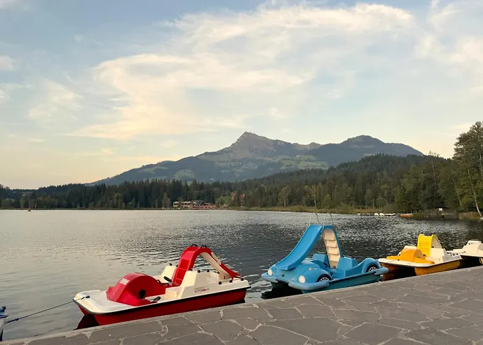 アパート Golfweg キッツビュール